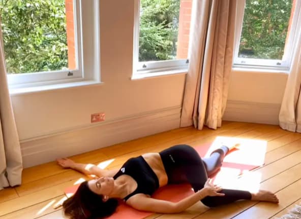 Recover and Flex Stretch