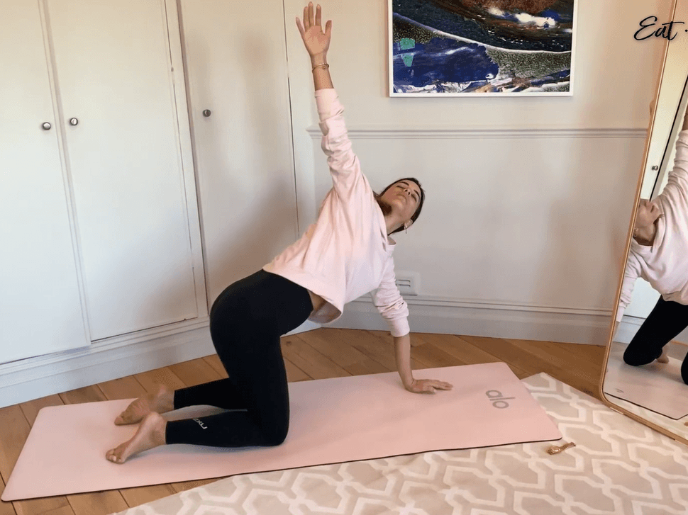 Yoga & Pilates Stretch Out