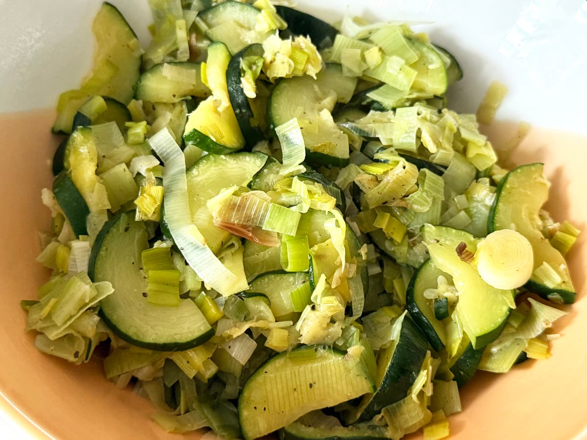 Zucchini and Leek Stir Fry