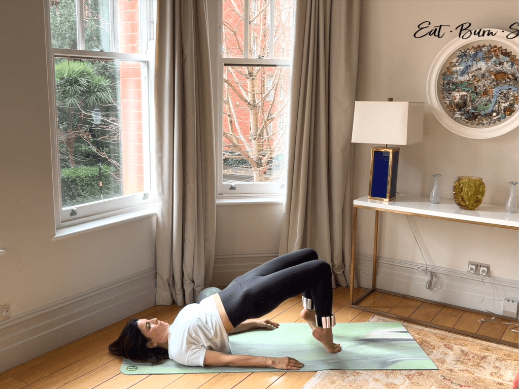 Core and Glutes – Wrists Friendly